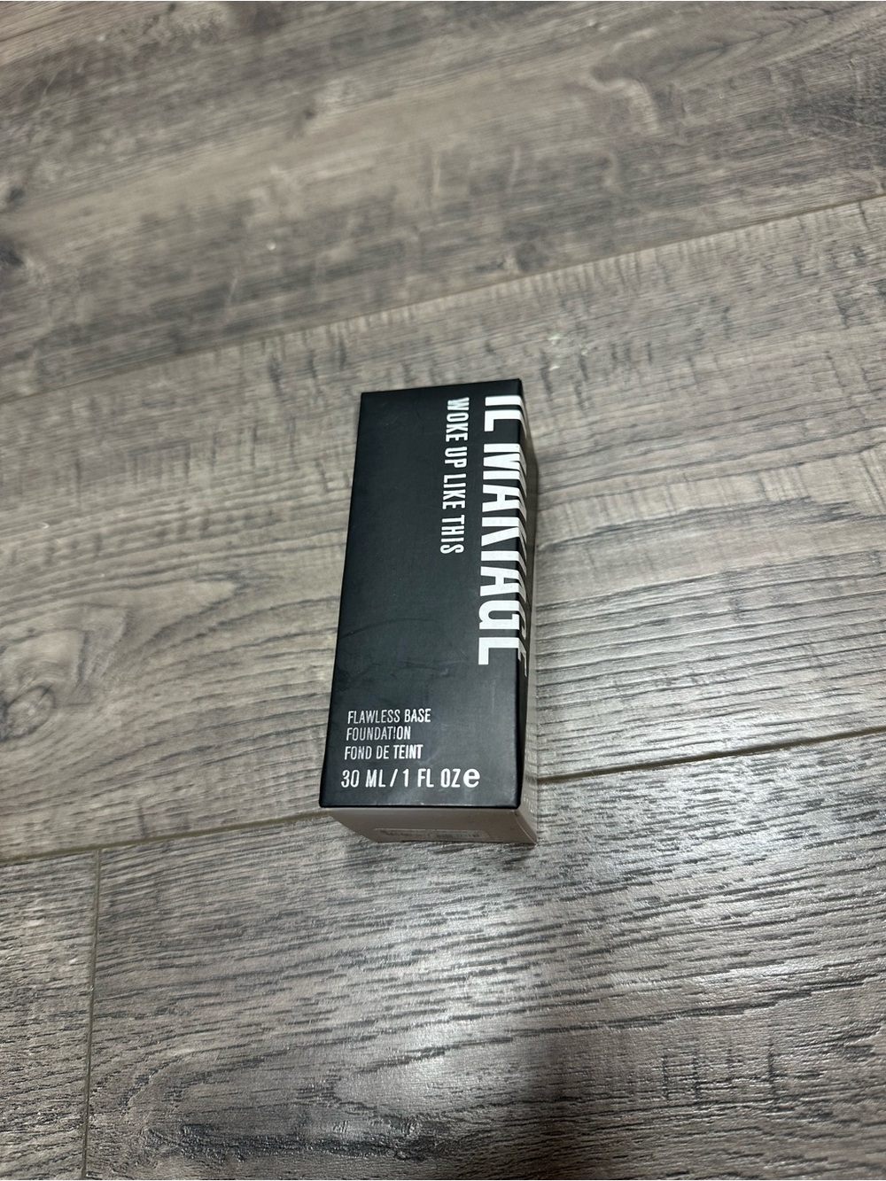 IL MAKIAGE Flawless Base Foundation - tan-cream - Picture 3 of 7